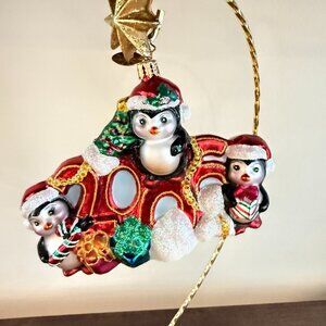2006 Christopher Radko Ornaments A Year for Cheer Penguin Ornament